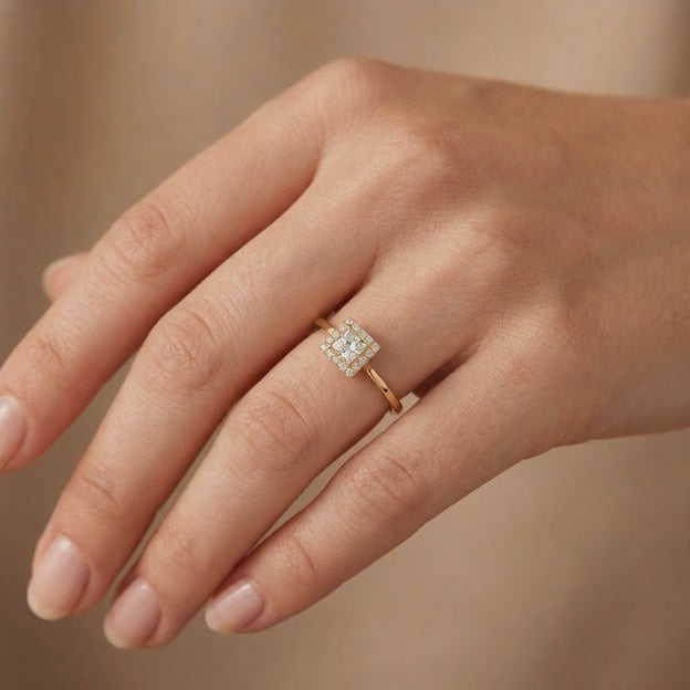 Anillo de Oro 14k Zirconia Cuadrada mod. 10864