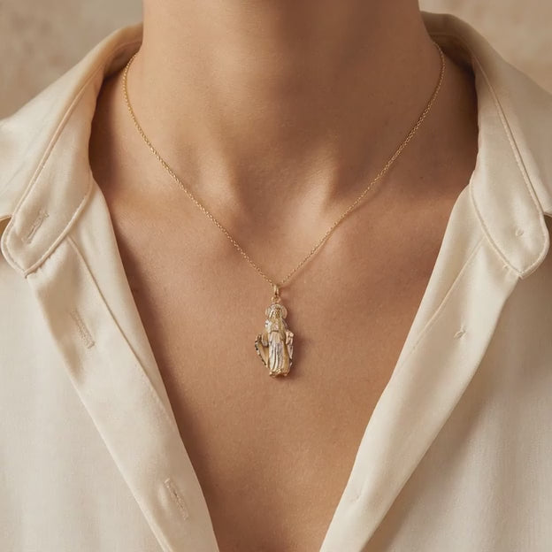 Dije de Oro 14k La Virgen Milagrosa con Oro Blanco mod. 11096
