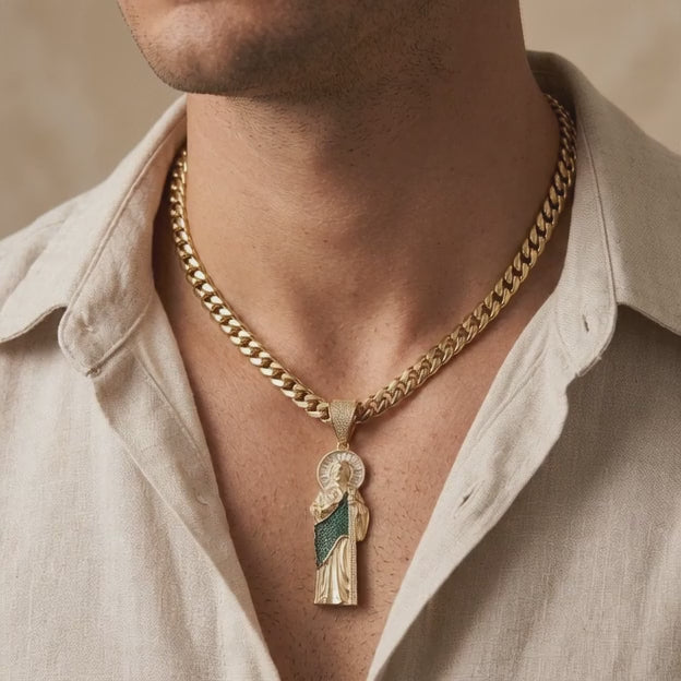 Dije de Oro 14k San Judas Tadeo Hueco con Incrustación de Zirconias mod. 11089