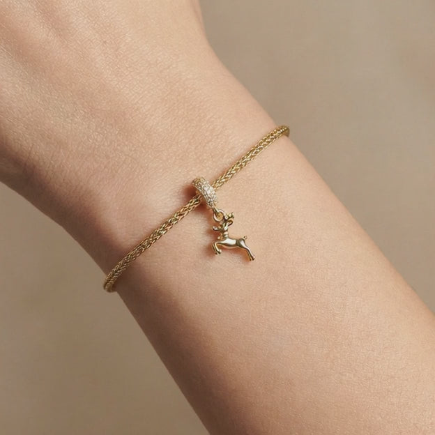 Charm de Oro 14k Venado Elegante Detallado con Zirconias mod. 10654