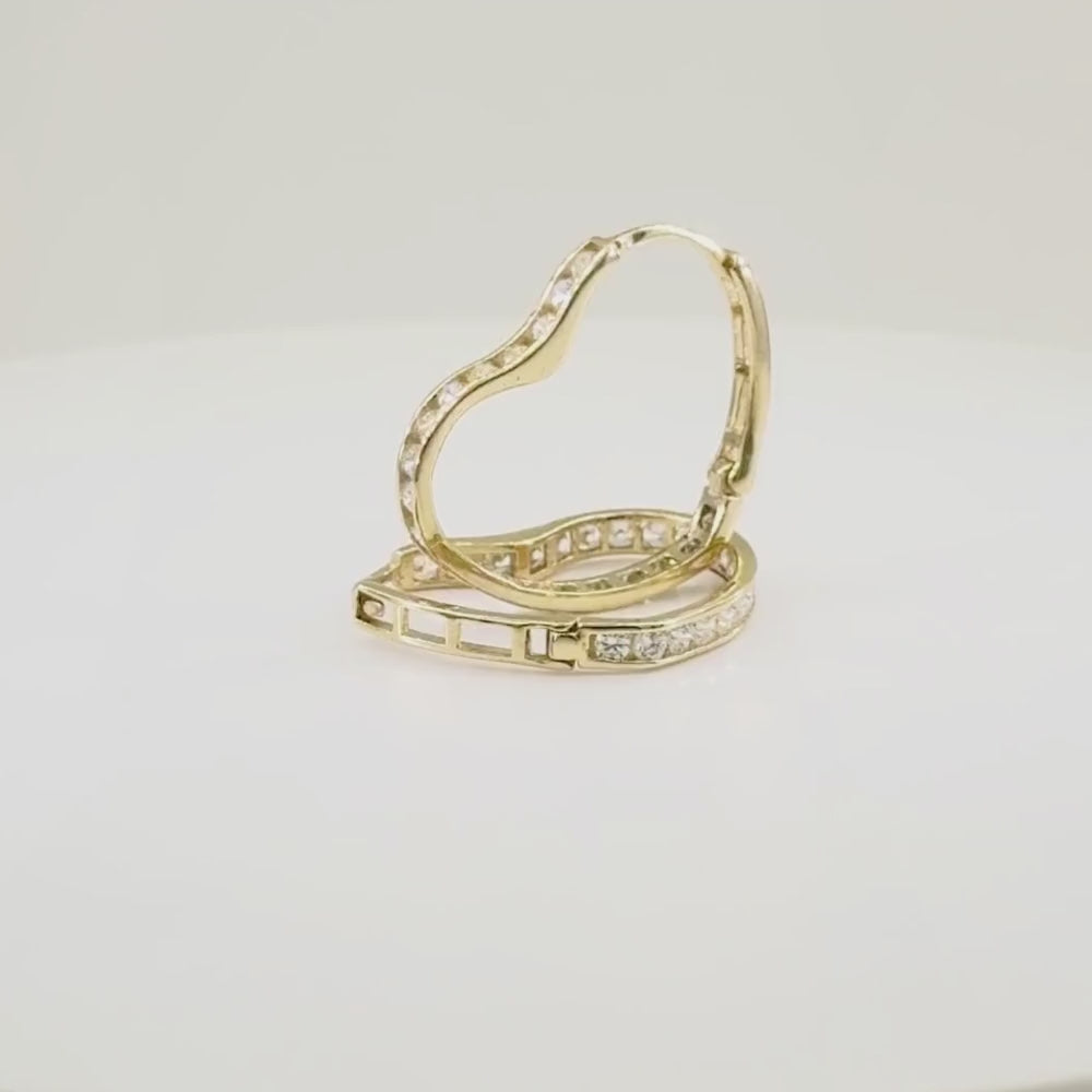 Grapa de Oro 14k Diseño de Corazón con Incrustación de Zirconias mod. 10176