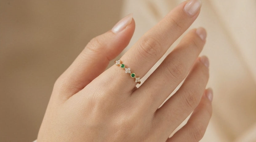Anillo de Oro 14k Flores con Zirconias Verdes mod. 10874
