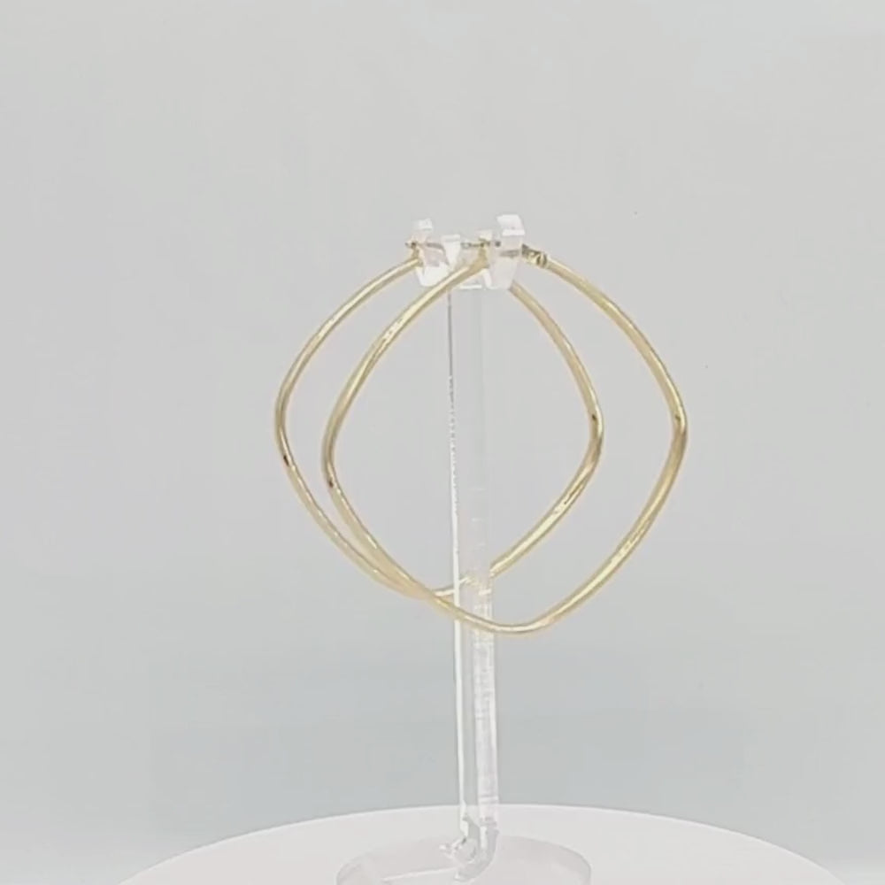 Arracada de Oro 14k con Diseño de Cuadrado Fino Estilo Hueco y Brillante mod. 9786