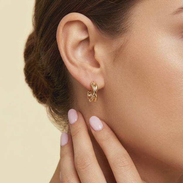 Grapa de Oro 14k con Dos Aros Entrelazados mod. 11062