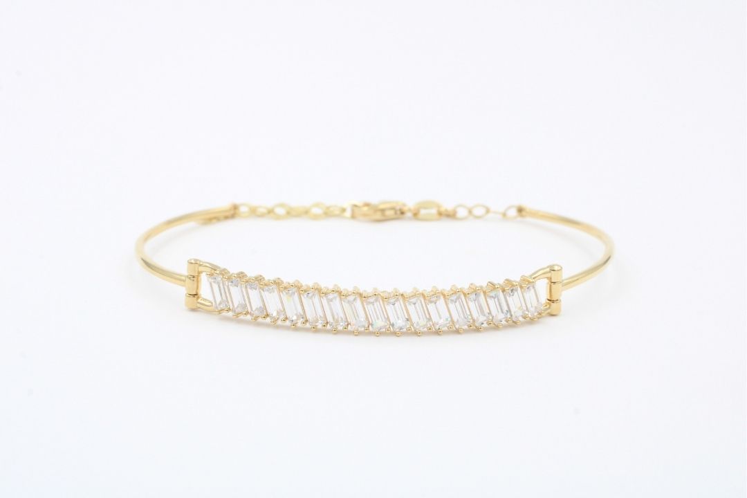 Aro de Oro 14k con Extensible y Diseño Incrustado con Zirocnias Baguette mod. 2926
