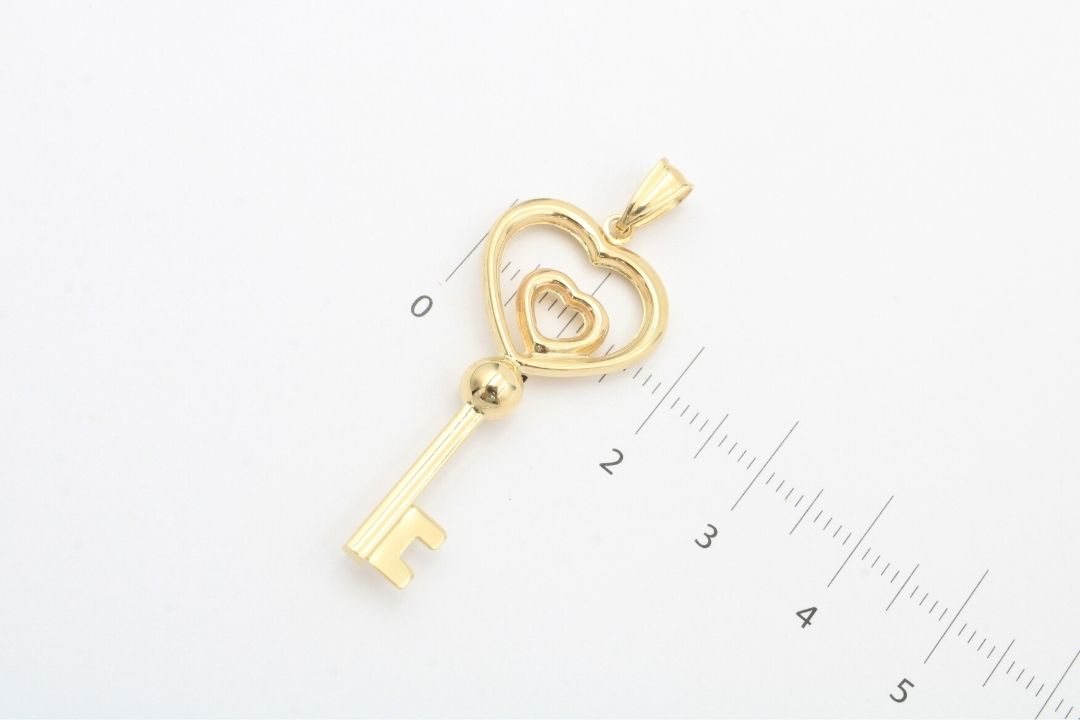 Dije de Llave Hueca de Corazón mod. 0649