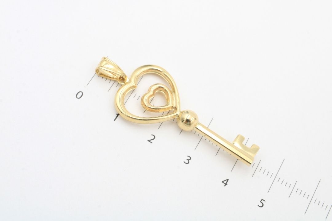 Dije de Llave Hueca de Corazón mod. 0649