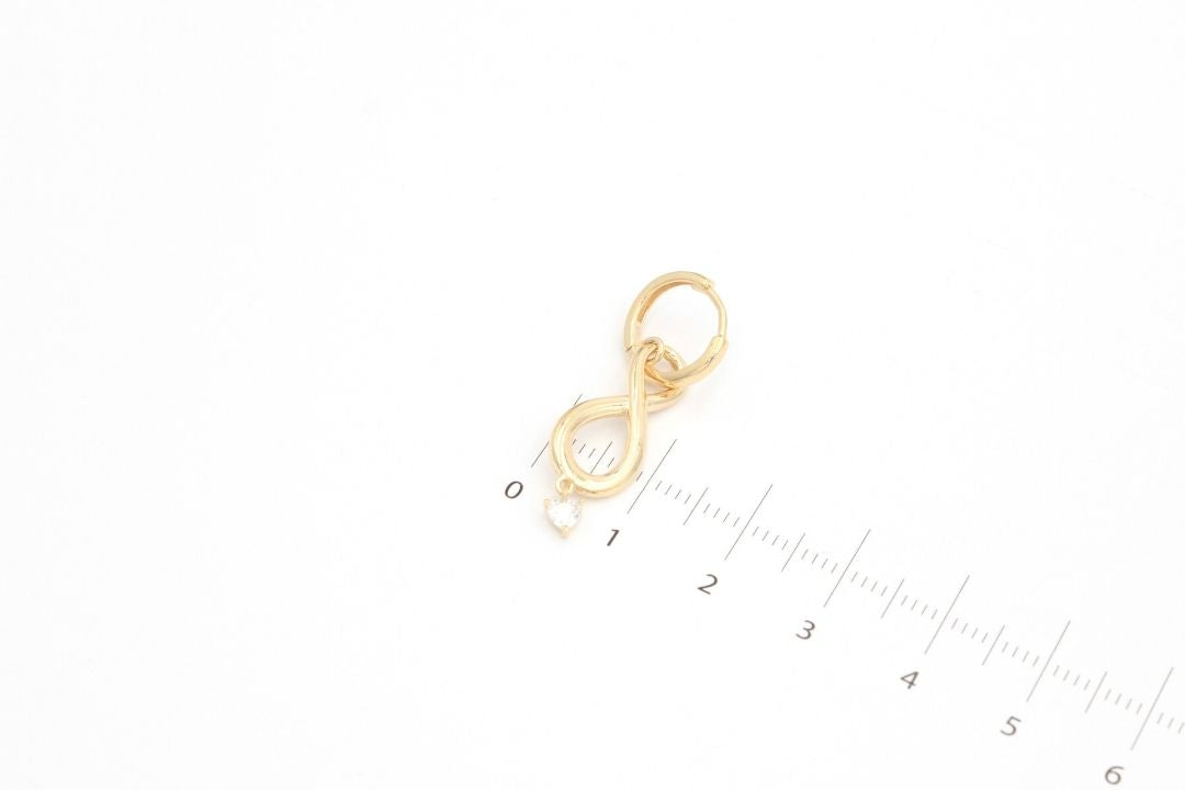 Grapa Larga con Infinito y Zirconia mod. 5333