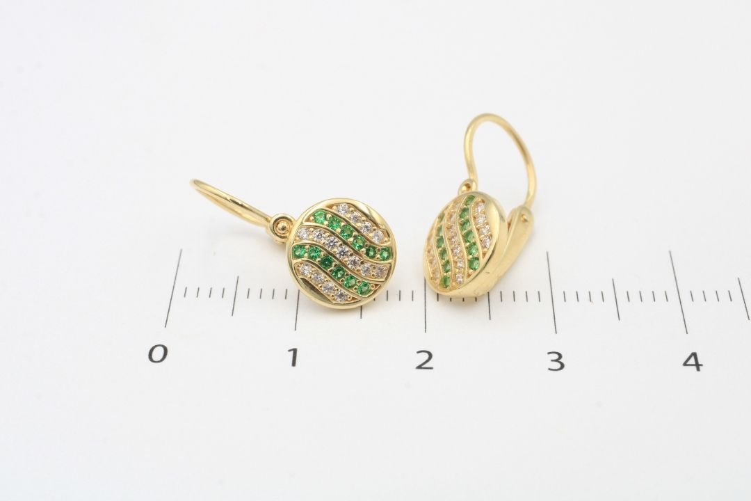 Arete de Patente con Diseño de Esferas Verdes mod. 0427