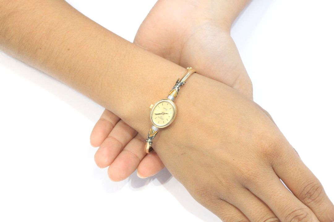 Reloj de Oro para Dama con Máquina Italiana Geneve mod. 5418